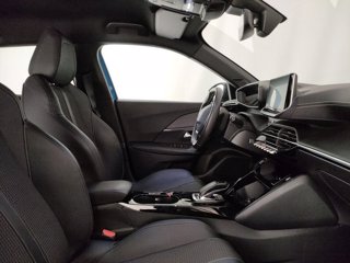 PEUGEOT E-2008 gt line 100kw