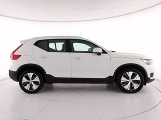 VOLVO XC40 T2 Geartronic Momentum