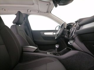 VOLVO XC40 T2 Momentum N1