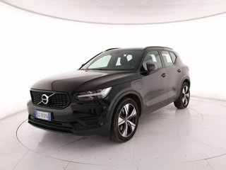 VOLVO XC40 T5 Recharge Plug-in Hybrid R-design