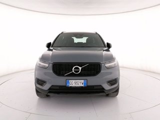 VOLVO XC40 T4 Recharge Plug-in Hybrid R-design