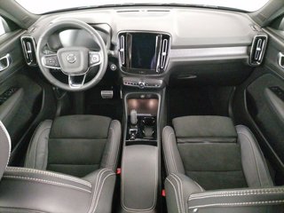 VOLVO XC40 T4 Recharge Plug-in Hybrid R-design