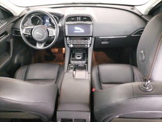 JAGUAR F-Pace 2.0 D 180 CV AWD aut. Prestige