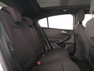 FORD Focus 1.0 EcoBoost Hybrid 155 CV Pow. 5p. ST-Line X