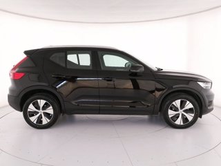 VOLVO XC40 T3 Geartronic Momentum Pro