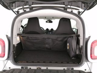 SMART fortwo eq enel x white