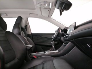 MG HS 1.5T-GDI Luxury