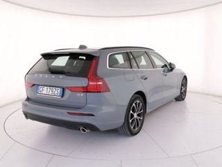 VOLVO V60 B3 Geartronic Momentum Business Pro