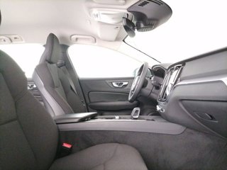 VOLVO V60 B3 Geartronic Momentum Business Pro