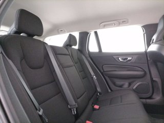 VOLVO V60 B3 Geartronic Momentum Business Pro