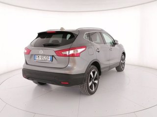 NISSAN Qashqai 1.6 dCi 4WD N-Connecta