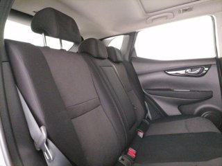 NISSAN Qashqai 1.6 dCi 4WD N-Connecta