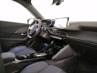 PEUGEOT 2008 BlueHDi 130 S&S EAT8 GT