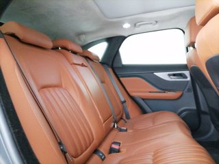 JAGUAR F-Pace 2.0 D 180 CV AWD aut. Portfolio