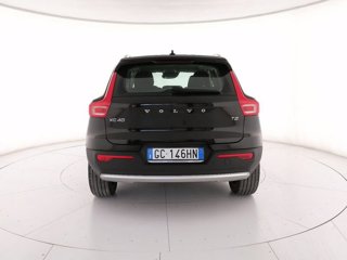VOLVO XC40 T2 Geartronic Momentum Pro