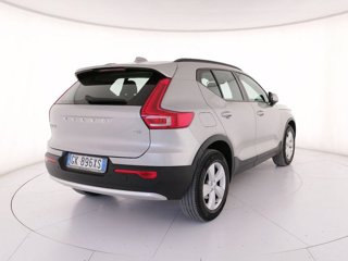 VOLVO Xc40 1.5 t2 essential auto