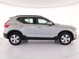 VOLVO Xc40 1.5 t2 essential auto