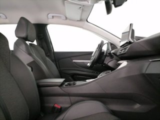 PEUGEOT 3008 BlueHDi 130 S&S EAT8 Allure