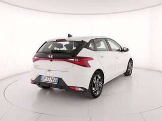 HYUNDAI i20 1.2 MPI MT ConnectLine