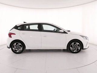 HYUNDAI i20 1.2 MPI MT ConnectLine